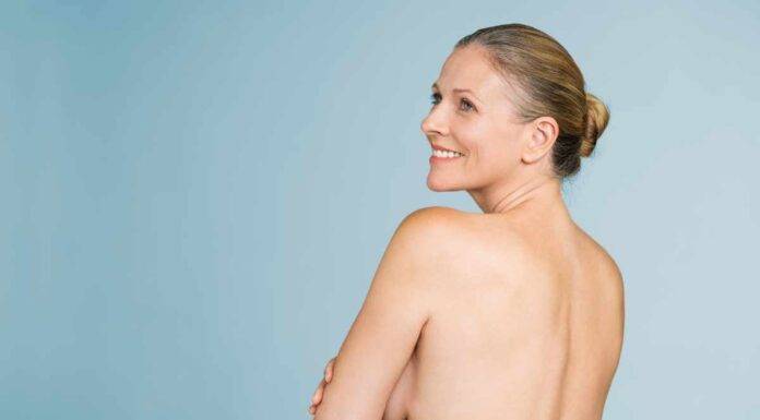 Topless consentito