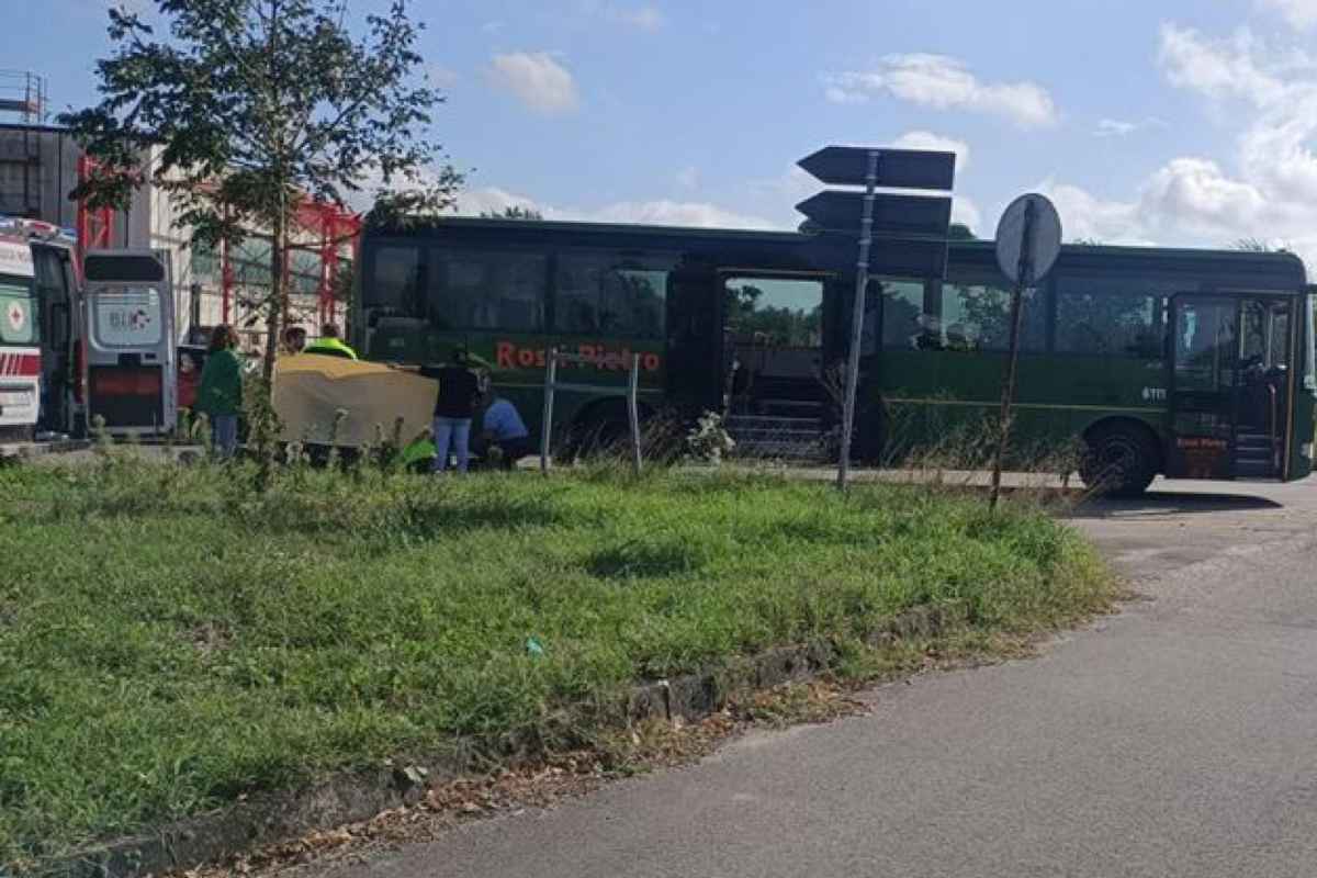 Lo scuolabus è stato posto sotto sequestro e Seta ha garantito la piena collaborazione con le autorità