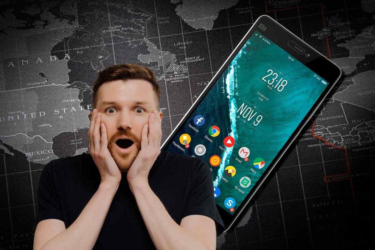 uomo stupito e smartphone